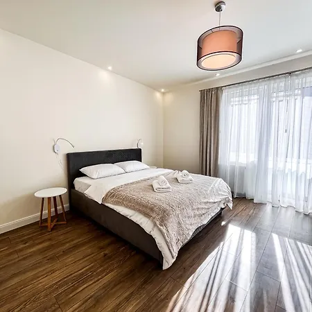 La Teatru - 2Bd Apartment Near Theatre And Old Town Brasov Exterior photo